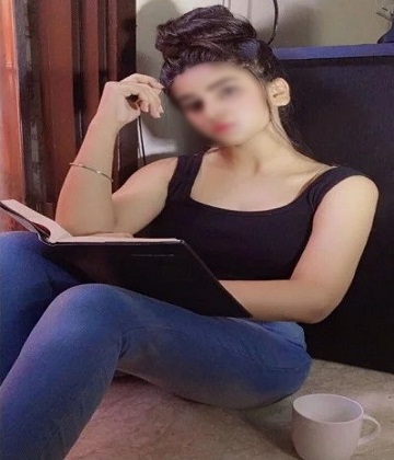housewife Call Girls in Zirakpur